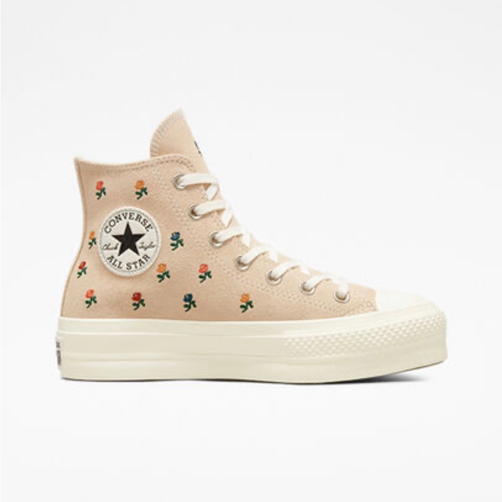 CONVERSE Chuck Taylor All Star Lift Platform Embroidered Roses